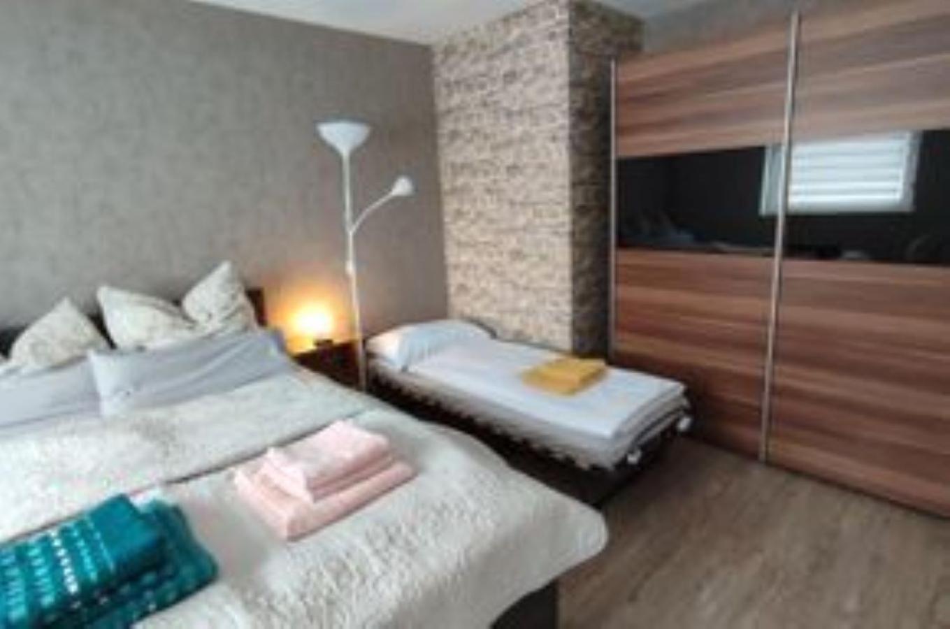 Kleine Auszeit - Ferienwohnung Heideberg - "Rhein" In Den Urlaub 巴哈拉赫 外观 照片